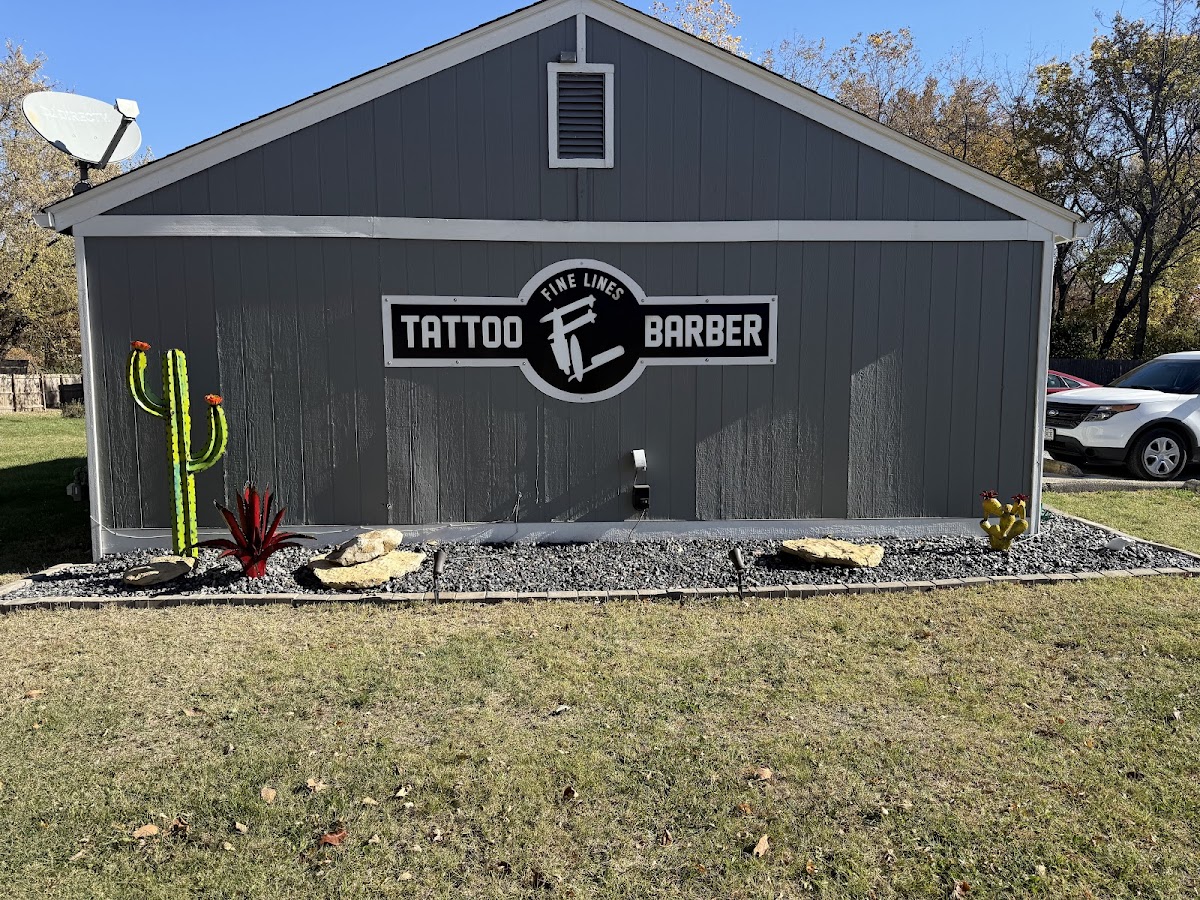 Fine Lines — tattoo studio near Lee's Summit
