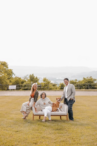 Darlene Brown Ryan May Team - Real Estate Partners Chattanooga LLC