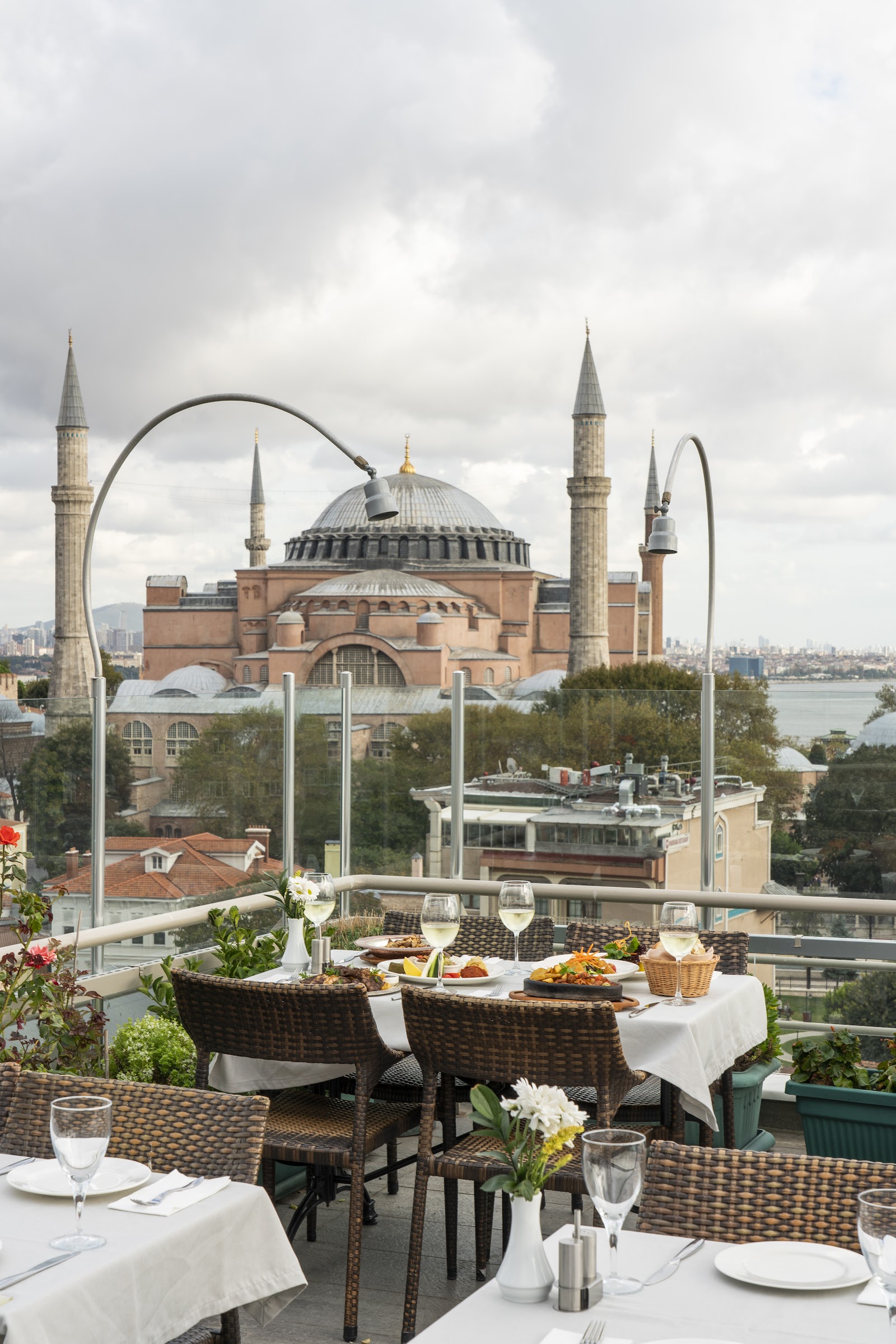 Panoramic Restaurant mekanı