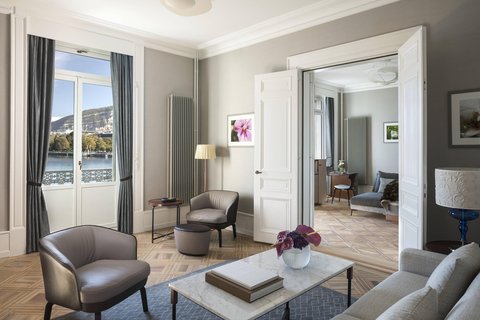 The Ritz-Carlton, Hotel de la Paix, Geneva, dog-friendly hotel, photo 3