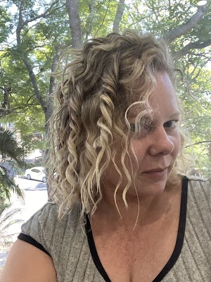 Curl Therapy photo 3