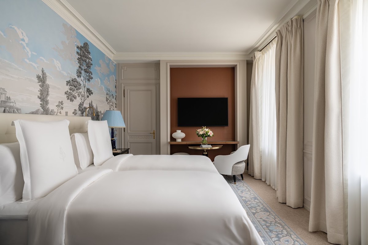 Four Seasons Hotel des Bergues Geneva, dog-friendly hotel