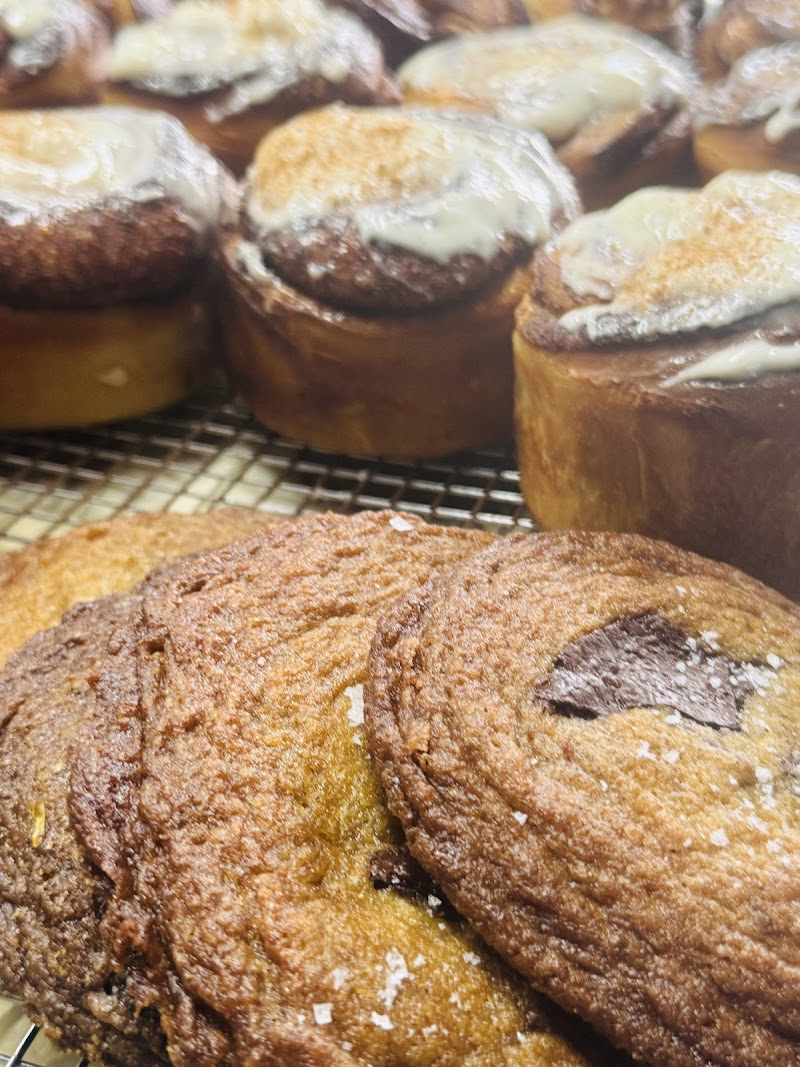 S&S Corner Shop photo 4