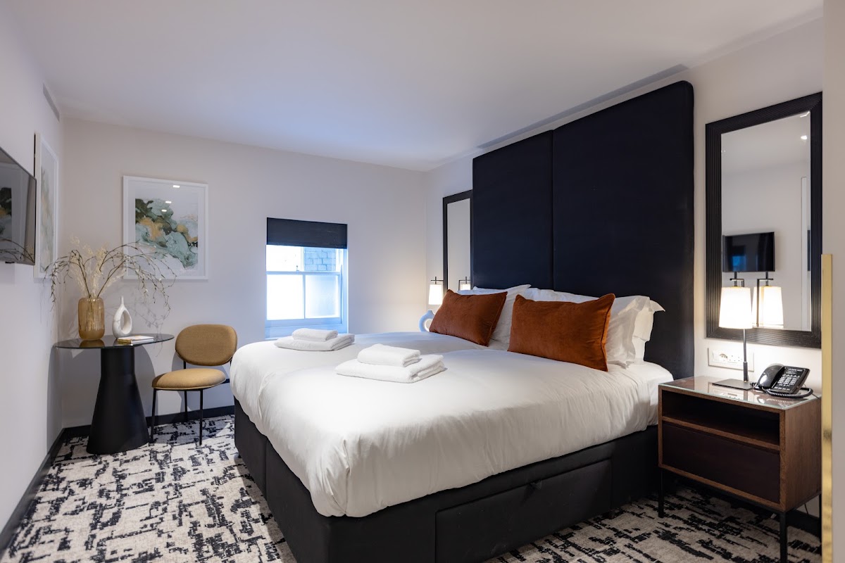 La Suite West Hyde Park, dog-friendly hotel