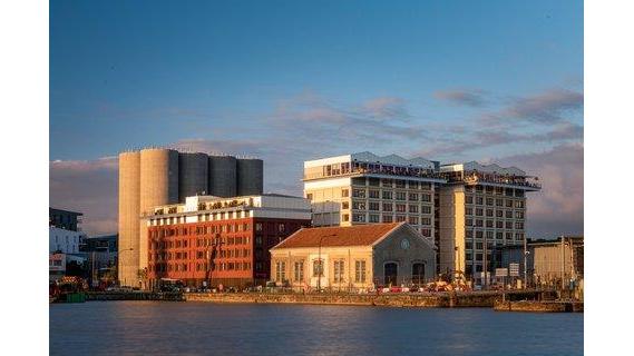 Renaissance Bordeaux Hotel, dog-friendly hotel in Bordeaux