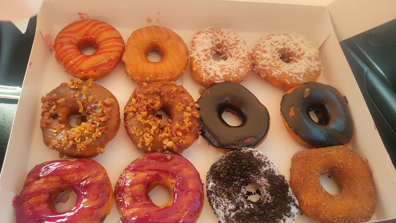 Hang 10 Donuts photo 2