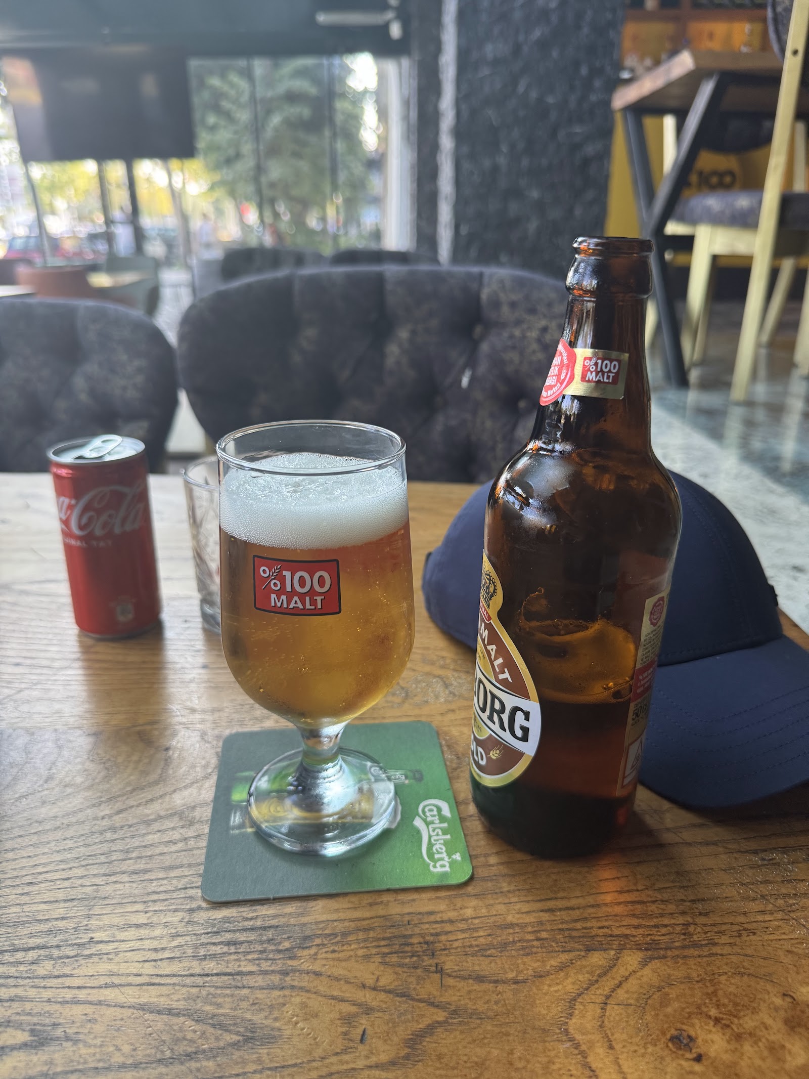 Seaside Pub mekanı
