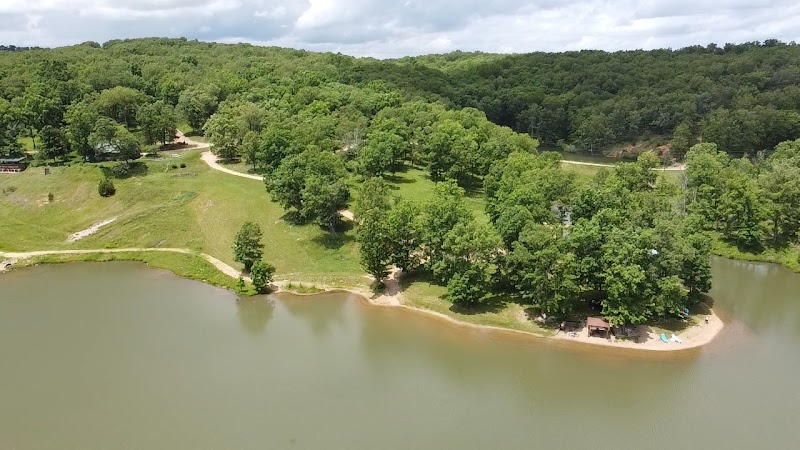 The Bourbon Lodge - Photo 1
