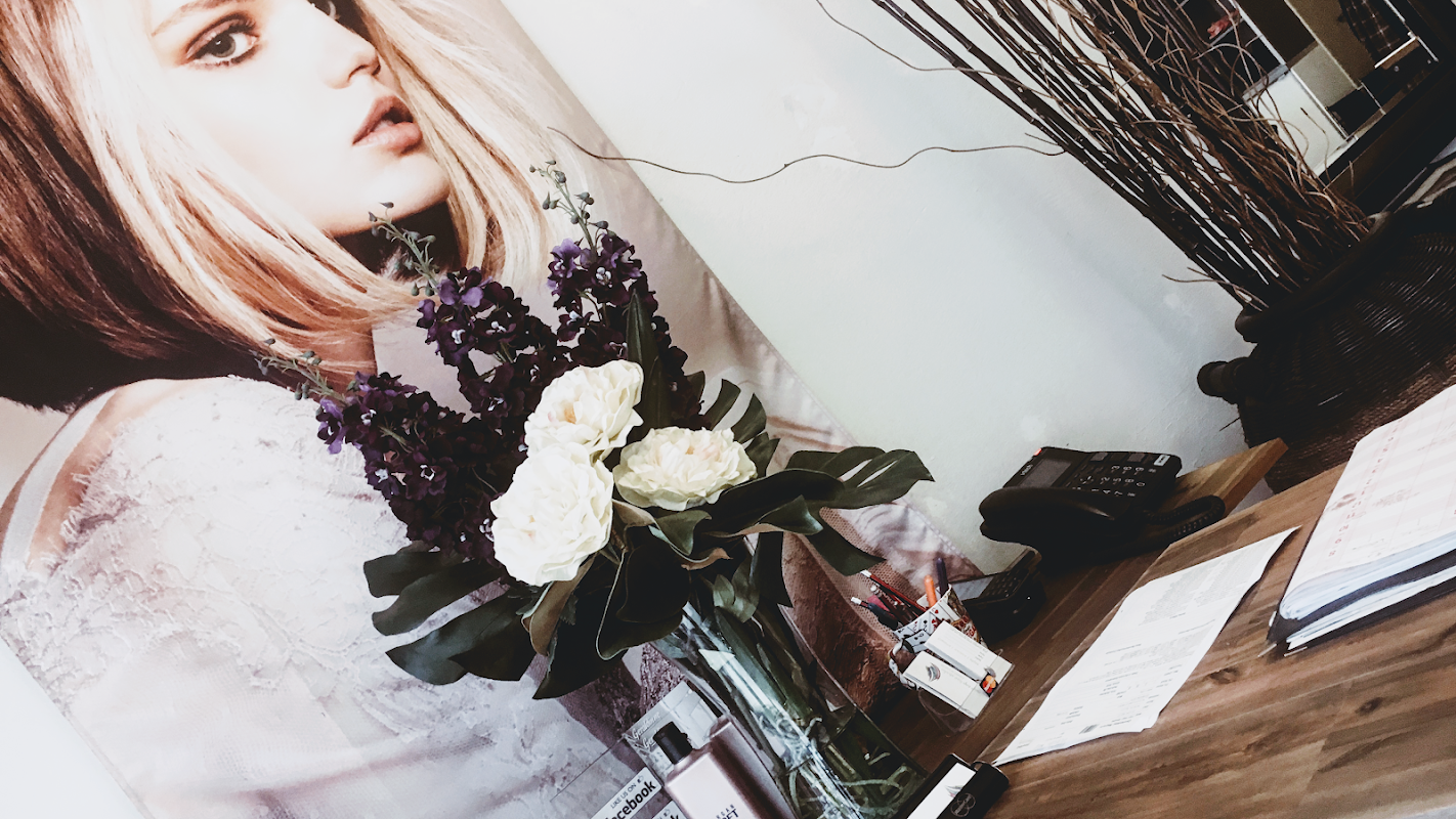 Mop Top Hair Studio photo 1