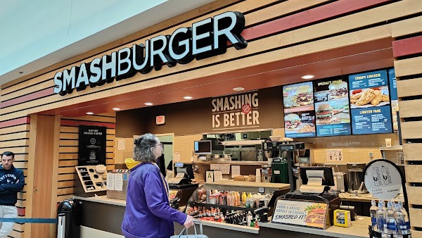 SMASHBURGER exterior