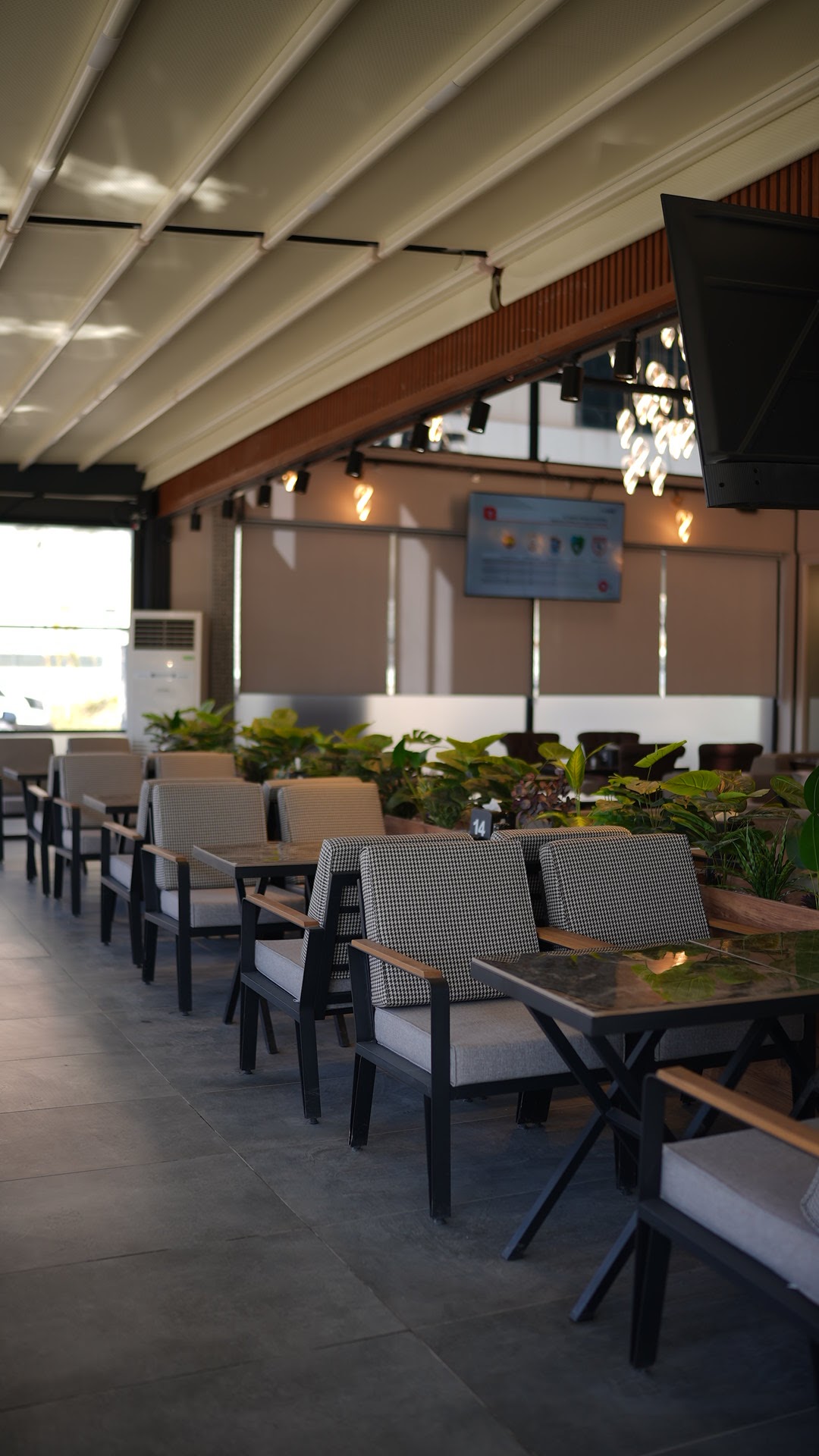 MEJNUN LOUNGE Şanlıurfa mekanı