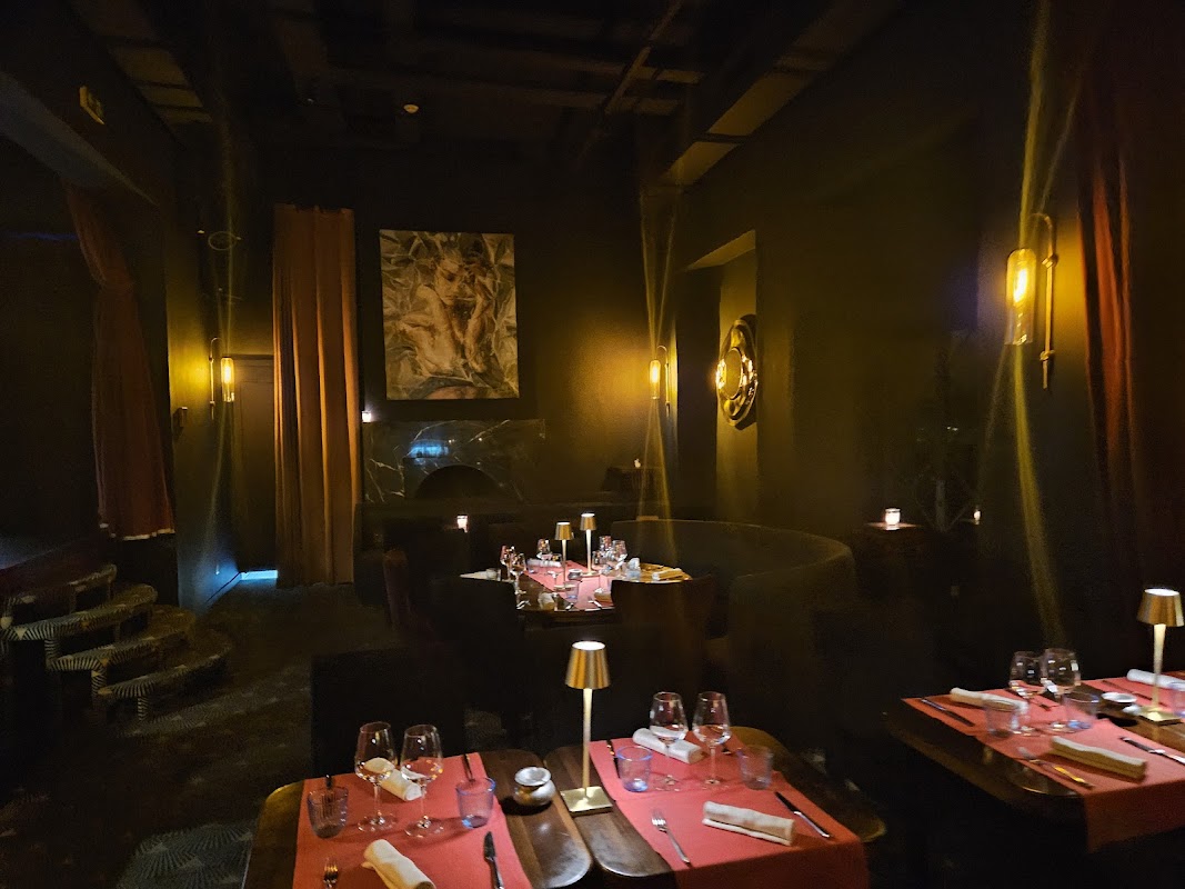 The Lotus Club — photo 4