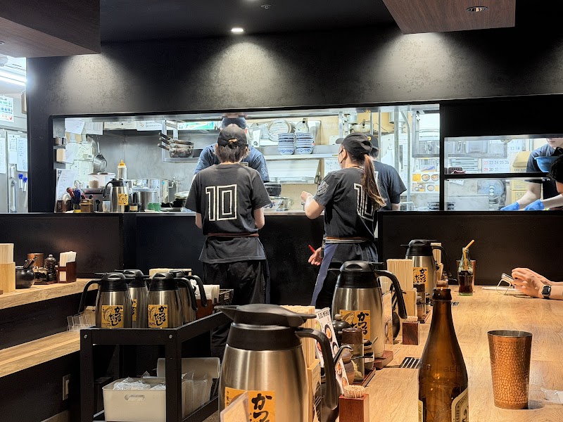 麺や兼虎 博多デイトス店 写真2