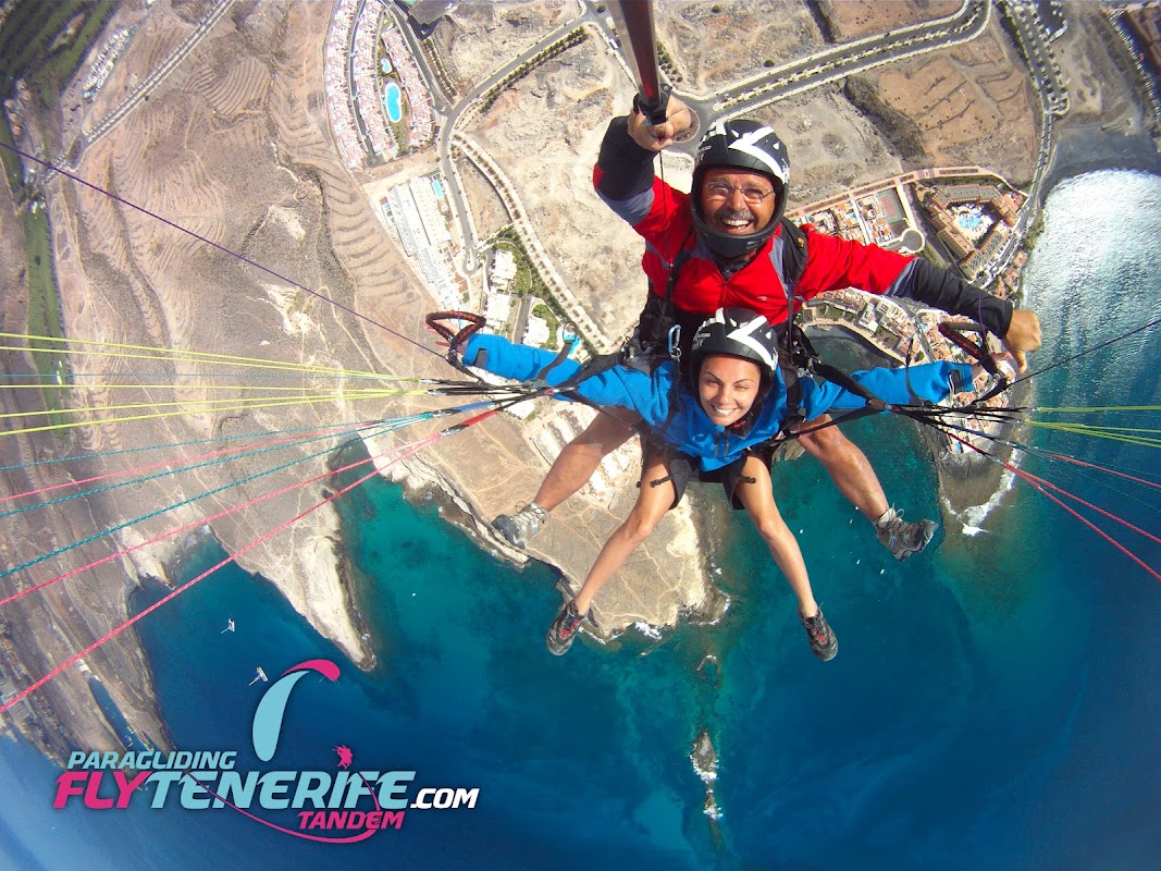 Paragliding in Callao Salvaje