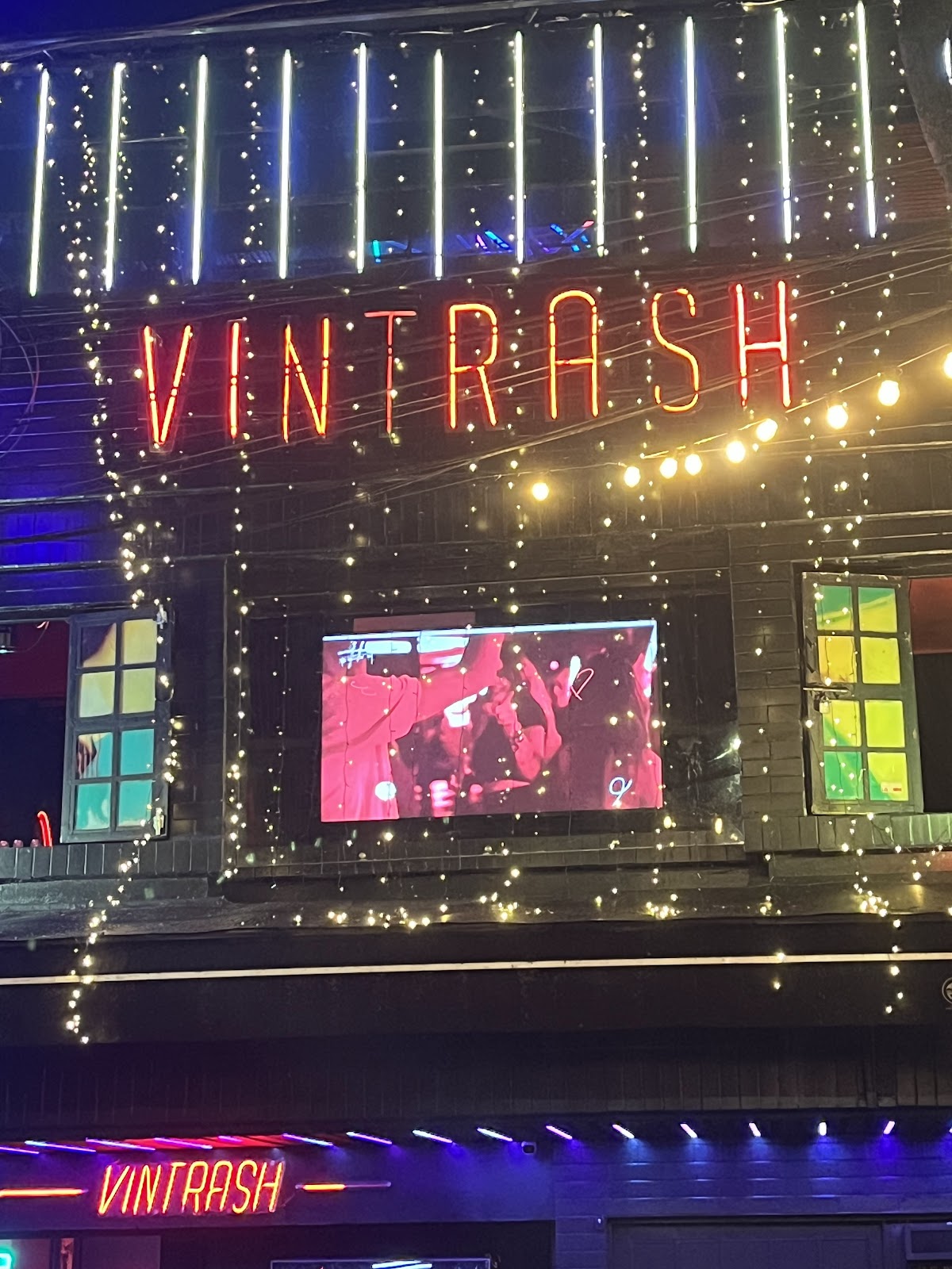 Vintrash Bar