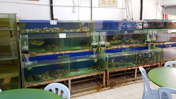 Restoran Kee Tak Loy - Photo 1