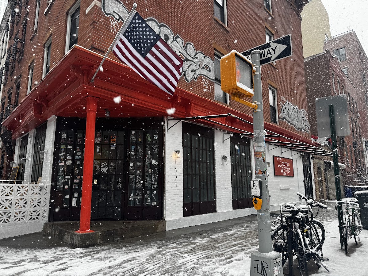 Wayne & Sons makes a strong case for the hard-shell taco photo 1