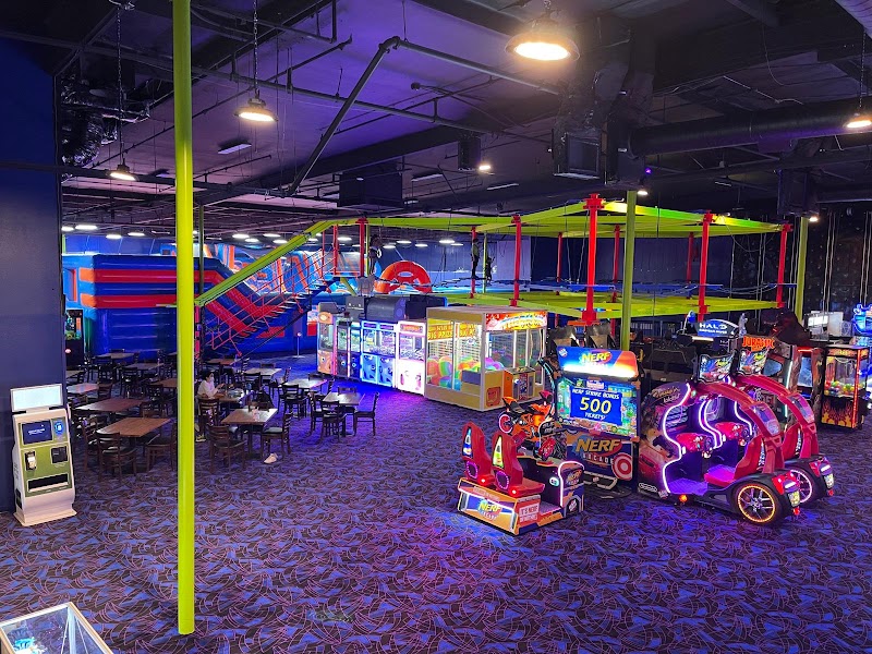 Off The Wall Los Angeles — Amusement Center in Los Angeles