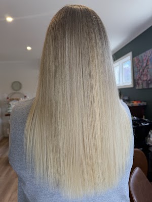 Zarlah Hair Design photo 3