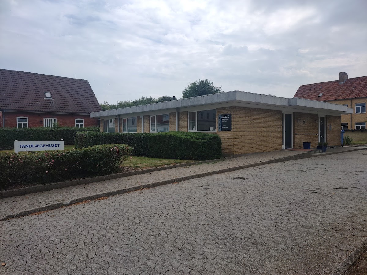Bredt Smil I/S Christiansfeld - tandlægeklinik i Christiansfeld