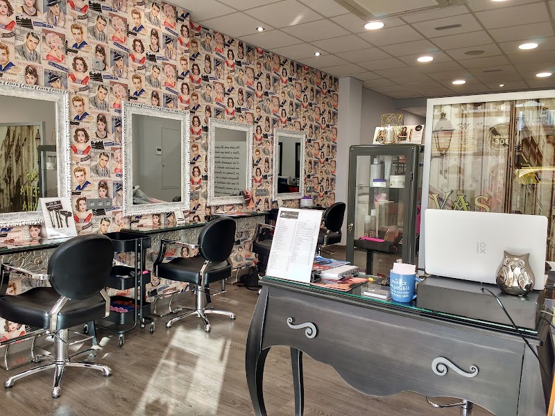 PELUQUERIA BERENGUELA ESTILISMO photo 2