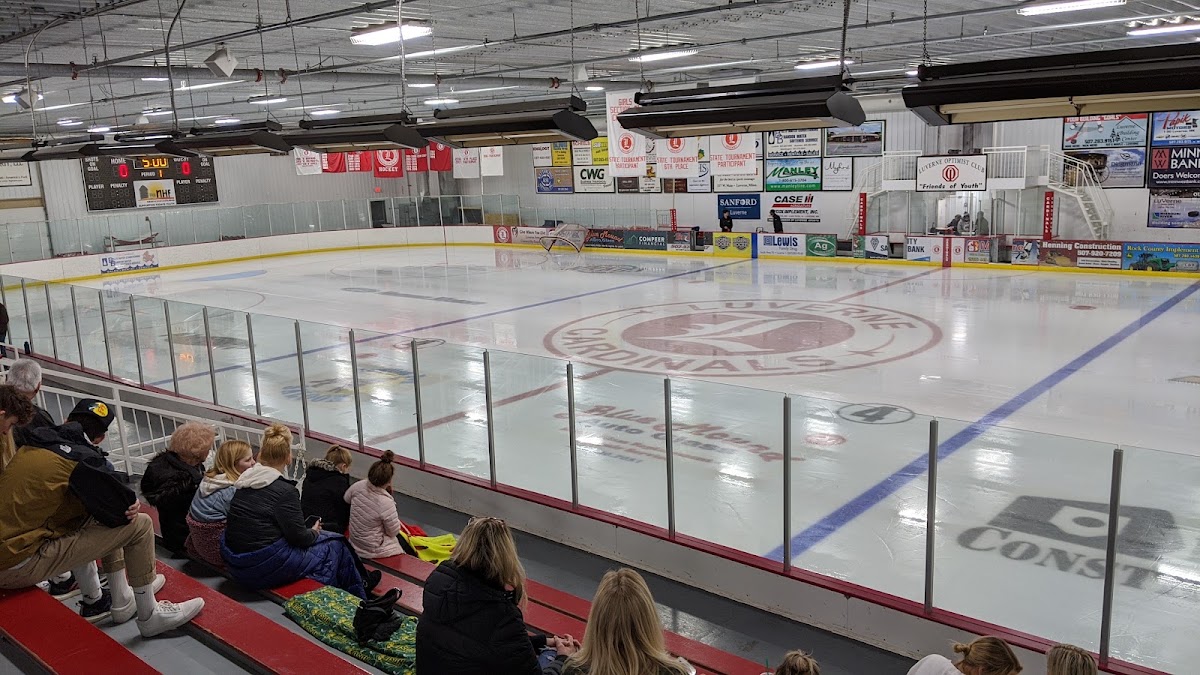 Blue Mound Ice Arena exterior — Luverne, United States