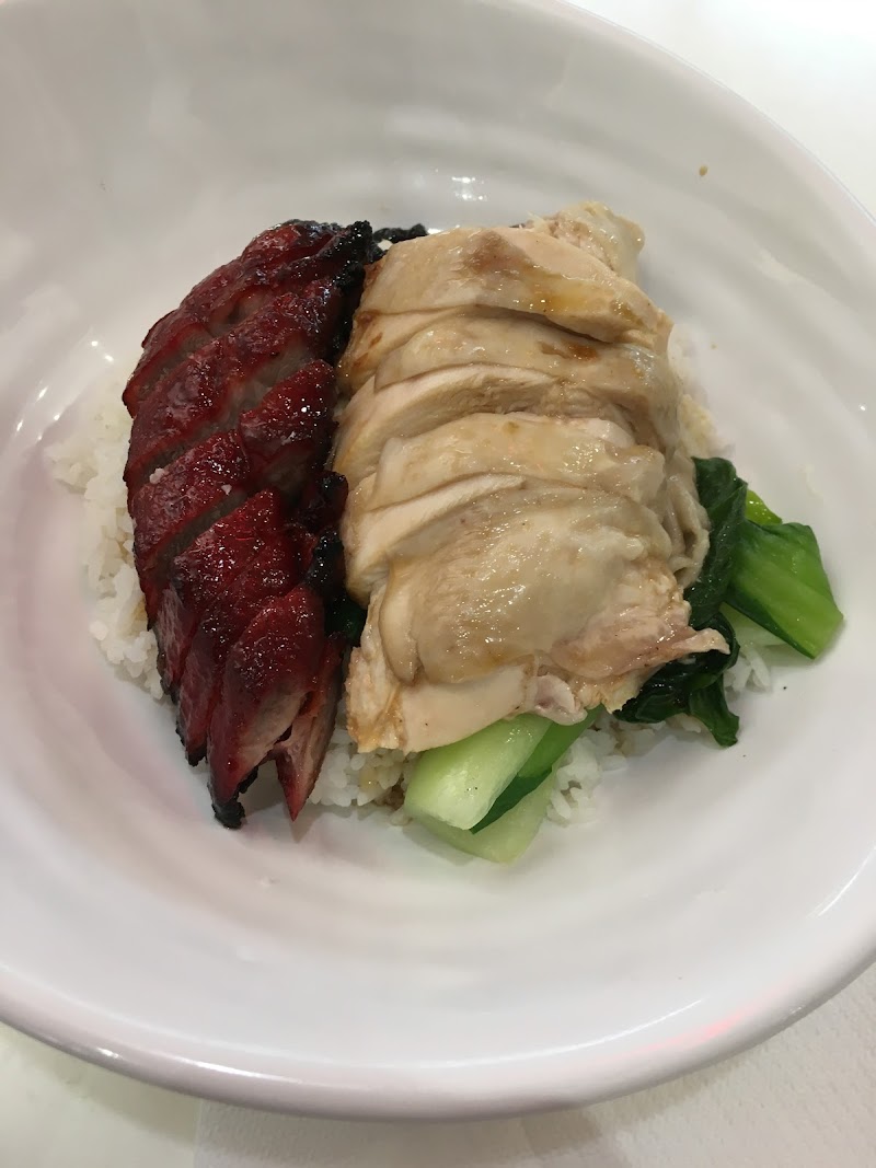 Roast & Noodles 328 photo 10