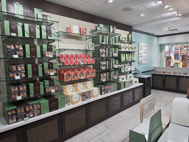 Honolulu Cookie Company photo 4