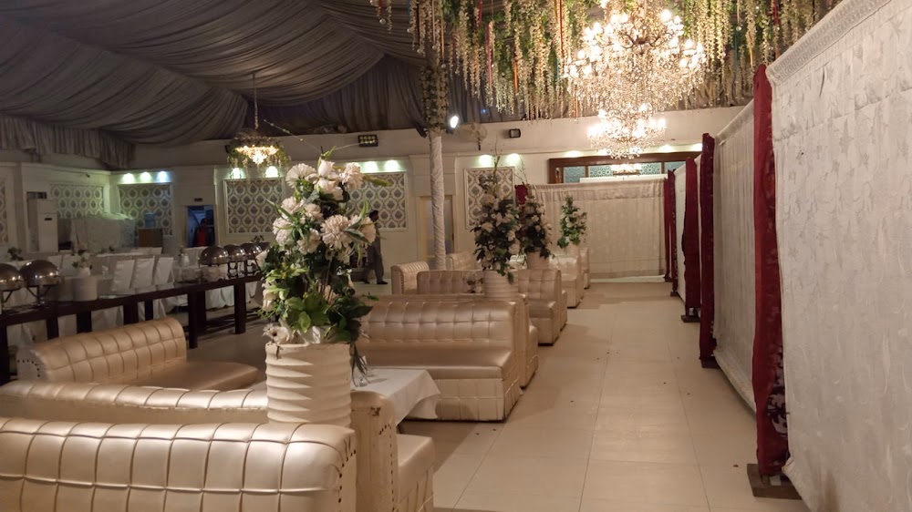 Roses Banquet Hall wedding venue photo 2