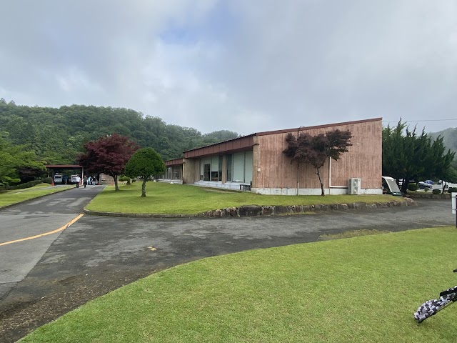Inagawa Green Country Club - Photo 4
