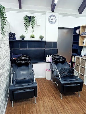 South East One Hair International photo 3