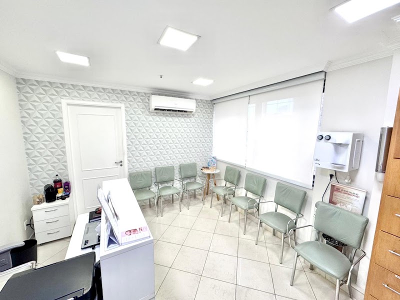 Foto de Dra. Silvia Sabbag | Ginecologista · Laser Íntimo · Menopausa & Saúde Hormonal da Mulher