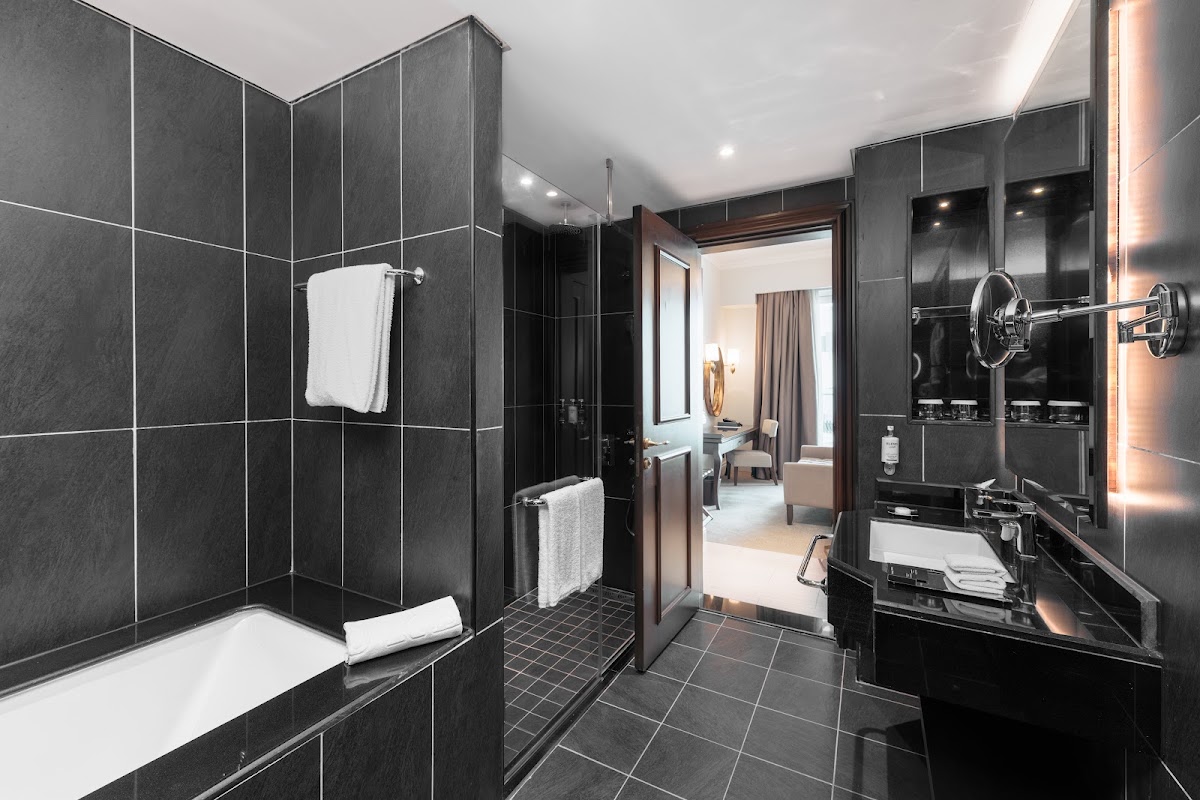 Dukes The Palm Dubai Hotel 4