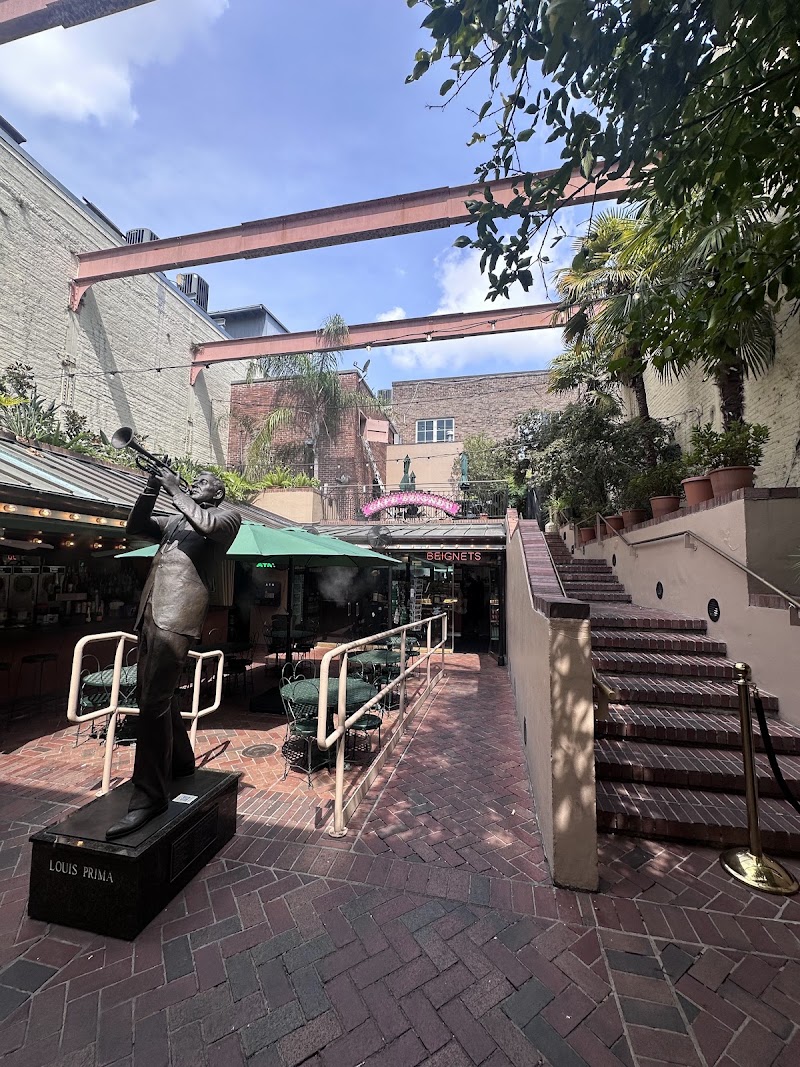 Cafe Beignet, Bourbon Street photo 2