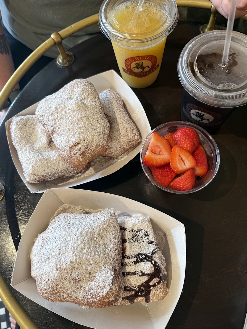 Cafe Beignet, Royal Street photo 3