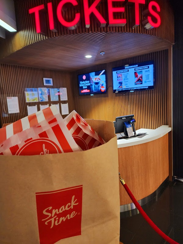 Director’s Club - SM City Fairview 1