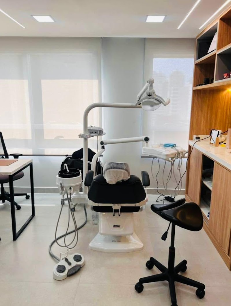 DENTISTA AVENIDA PAULISTA / DOR DE DENTE - DR JUVÊNCIO NETO / ENDODONTIA / INVISALIGN.