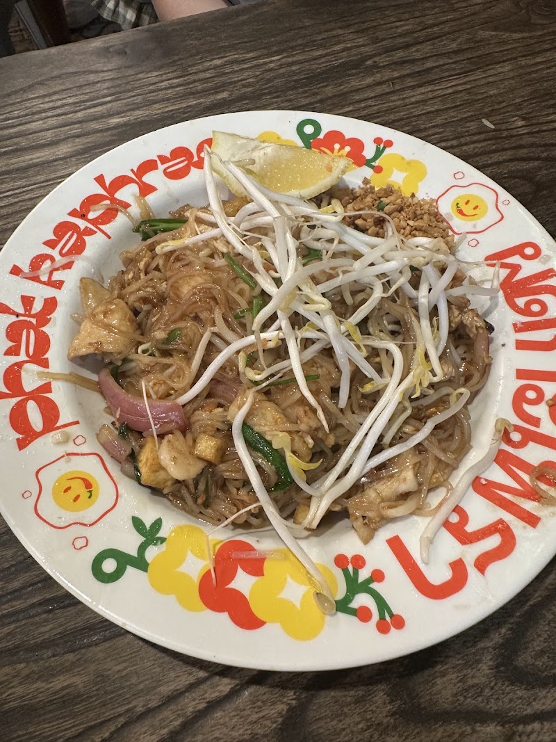 50% Sweet 50% Thai photo 8