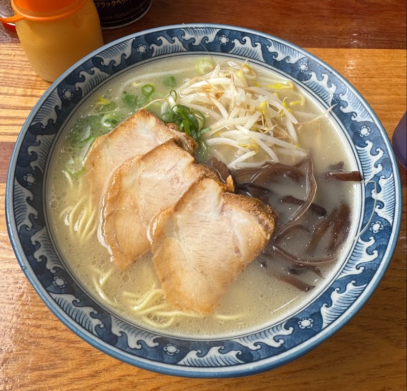 ラーメン 新まんまる 写真3