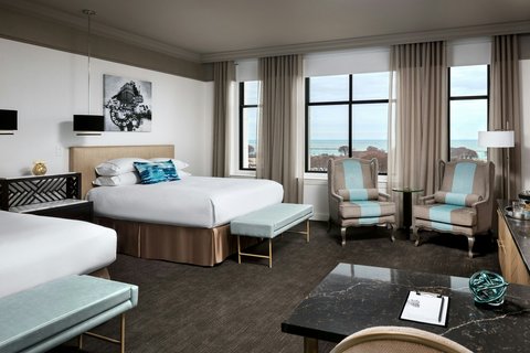 The Blackstone Chicago, dog-friendly hotel, photo 5