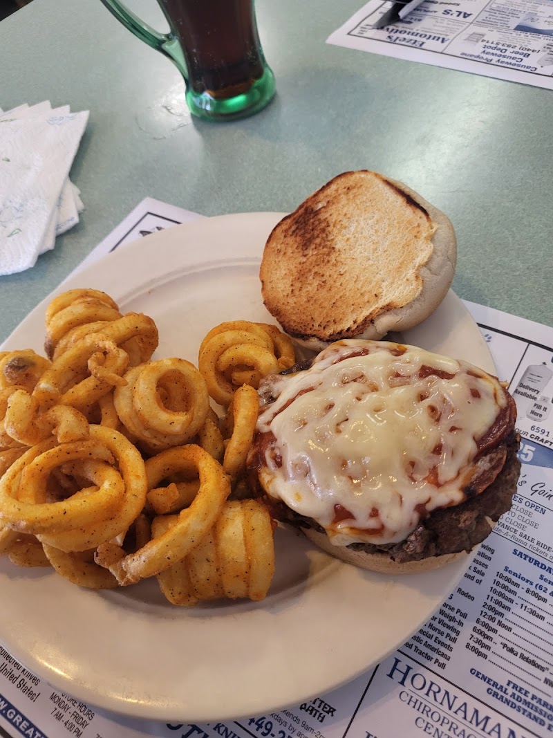 Brown's Olde Tyme Cafe photo 2