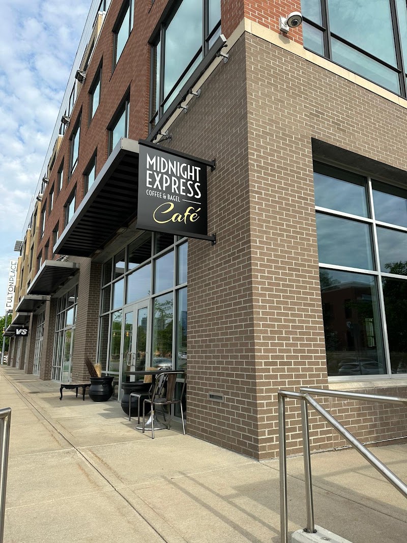 Midnight Express Cafe photo 4