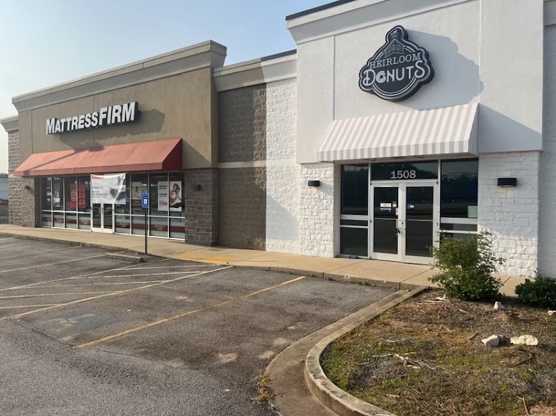 Heirloom Donuts - DRIVE THRU photo 1