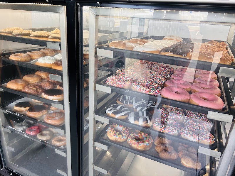 Heirloom Donuts - DRIVE THRU photo 4