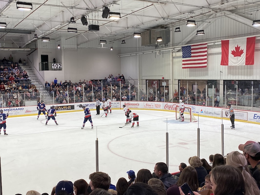 Pelham Civic Complex and Ice Arena exterior — Pelham, United States