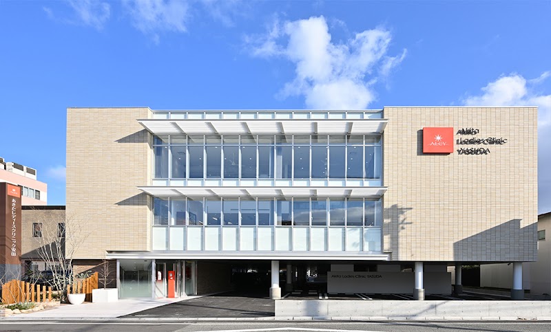 東通りレディースクリニックの外観