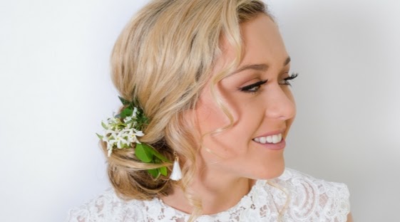 Salon 5 Sixty photo 1