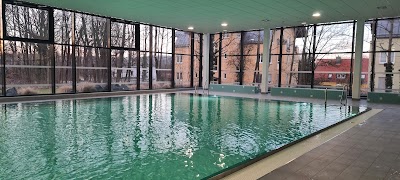 Schwimmhalle Bühlau