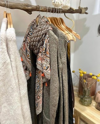 Moss Hair | Skin | Body photo 2