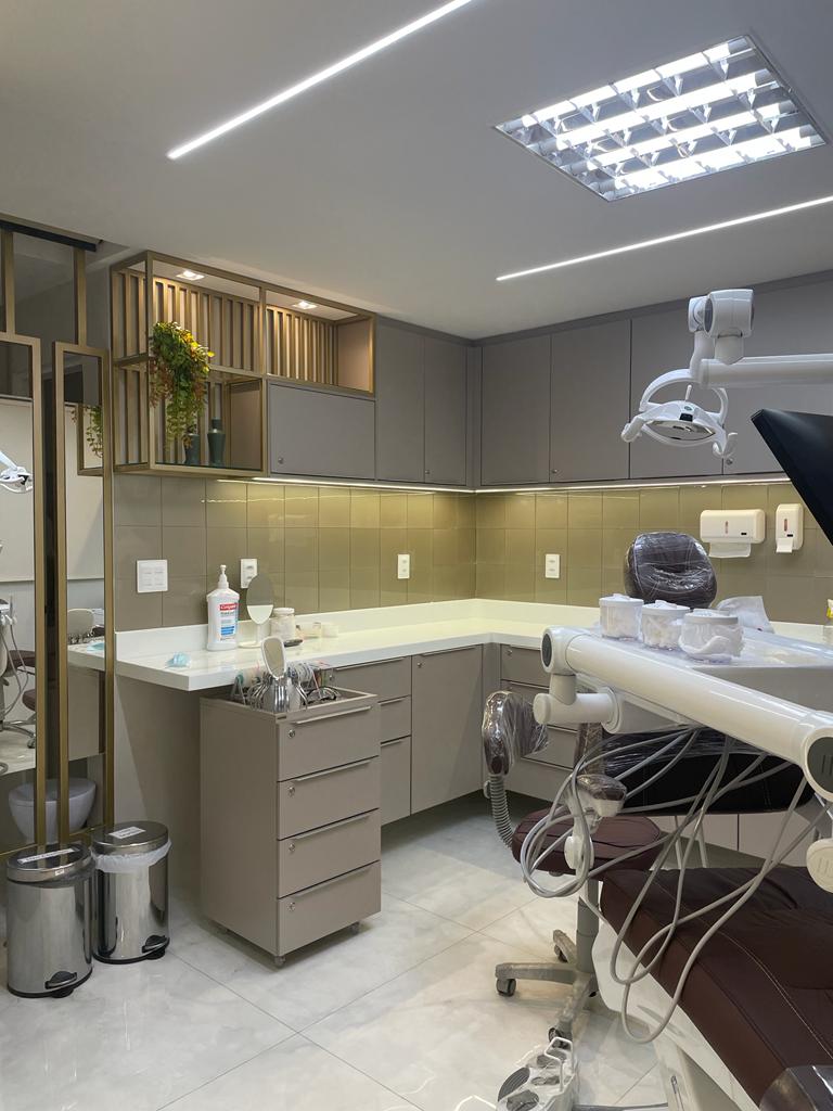 Dra. Anna Carolina Pinheiro Craveiro - foto 3